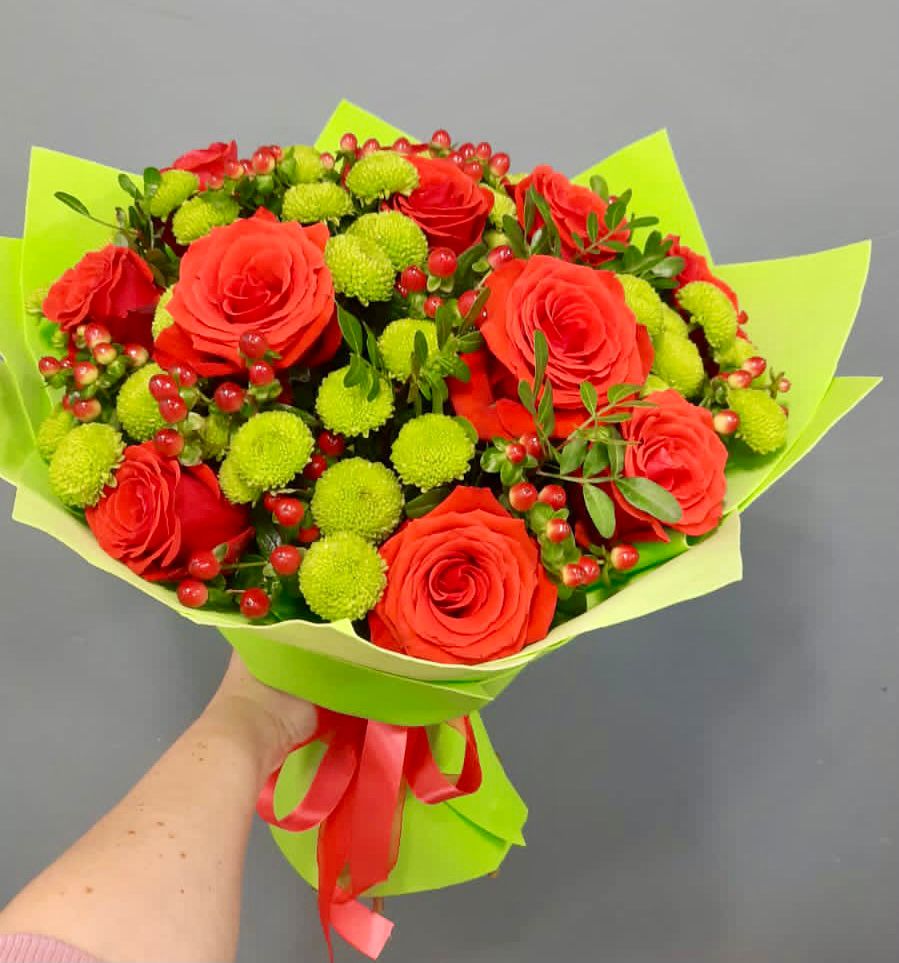 Букет цветов из: Хризантемы и Розы в Большом Царыне