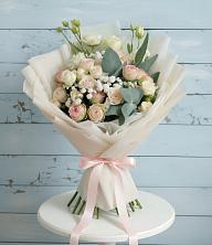 Букет цветов из:  Розы и Лизиантусы в Большом Царыне