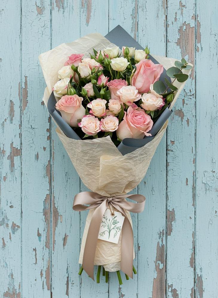 Букет цветов из: Розы в Большом Царыне