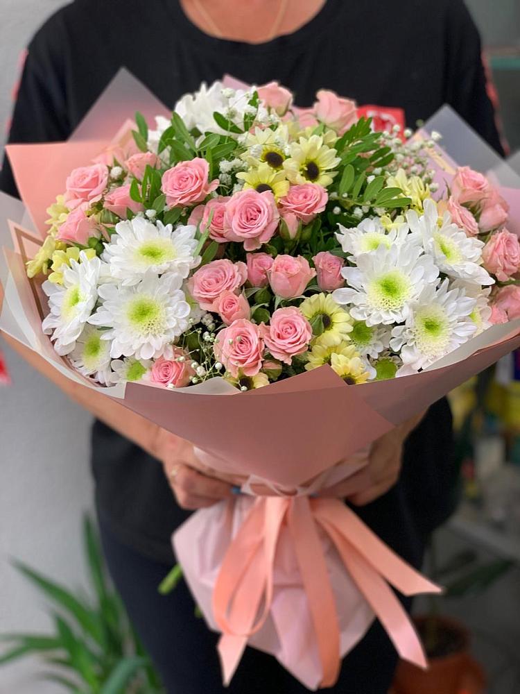 Букет цветов из: Розы и Хризантемы в Большом Царыне