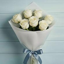 Букет 7 Белых роз Эдлесс Лав в Большом Царыне
