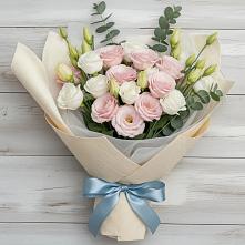 Букет цветов из:  Лизиантусы #REPLACE_PRED# Большом Царыне