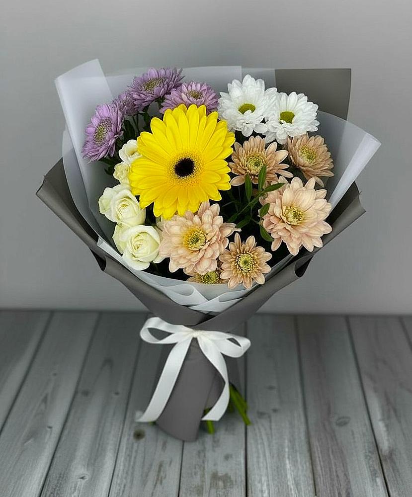 Букет цветов из: Розы, Герберы и Хризантемы в Большом Царыне