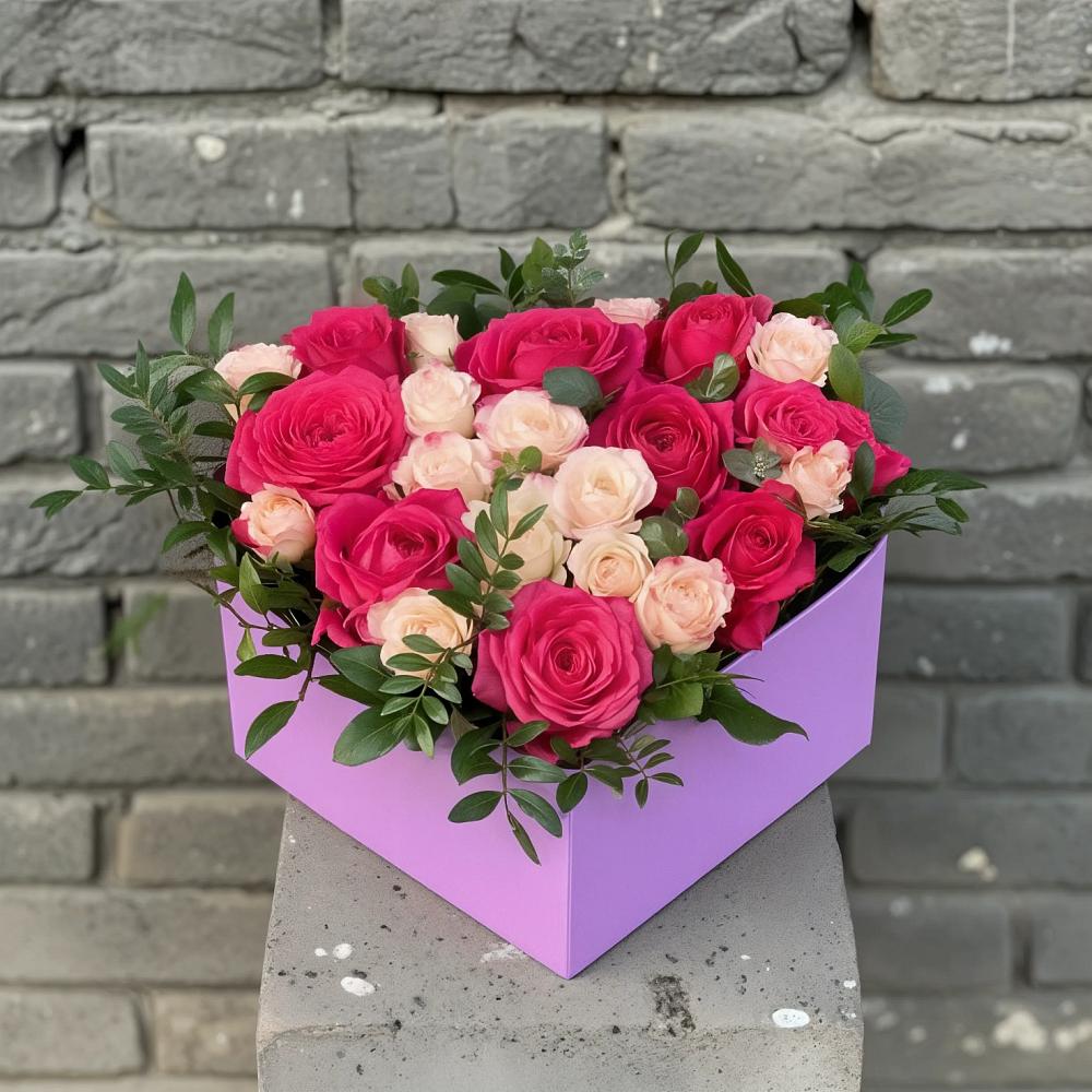 Цветочная композиция из Розы в коробке в Большом Царыне