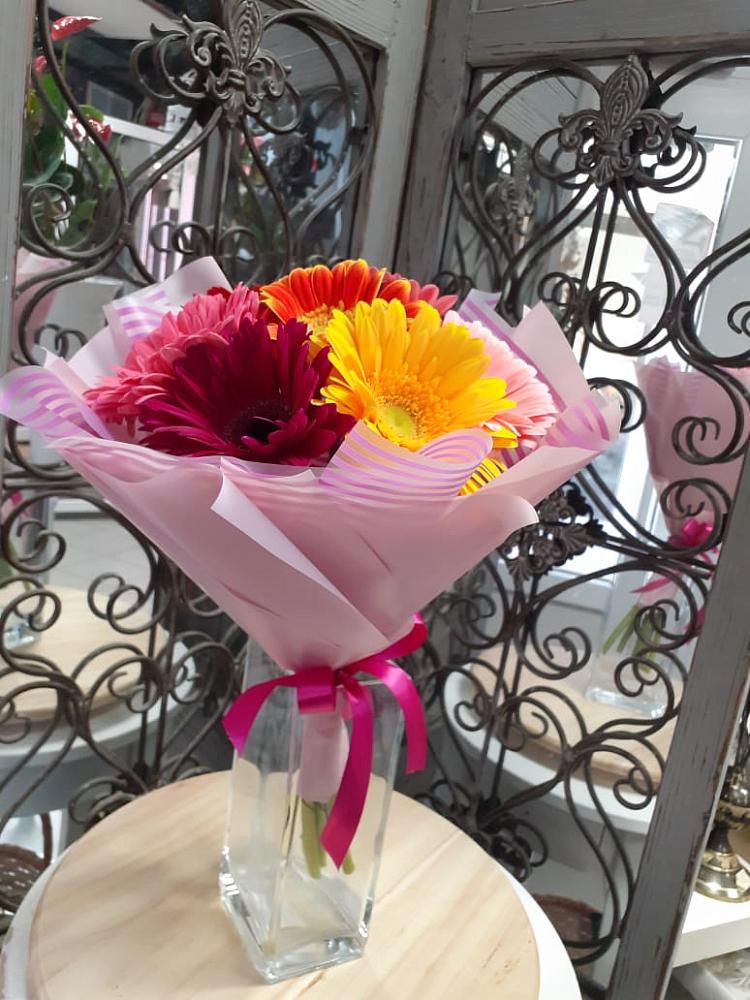 Букет цветов из: Герберы в Большом Царыне