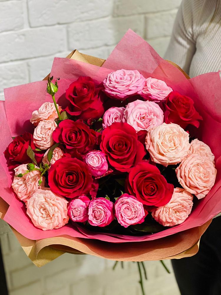 Букет цветов из: Розы в Большом Царыне