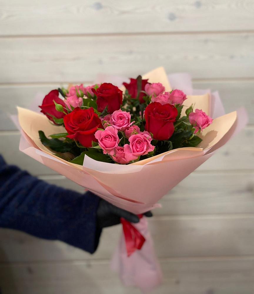 Букет цветов из: Розы в Большом Царыне