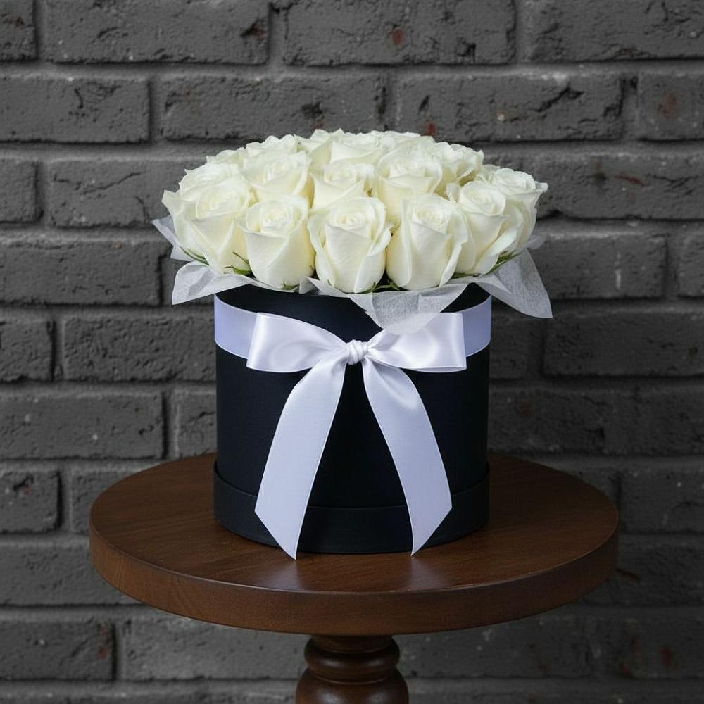 Цветочная композиция из Розы в шляпной коробке в Большом Царыне